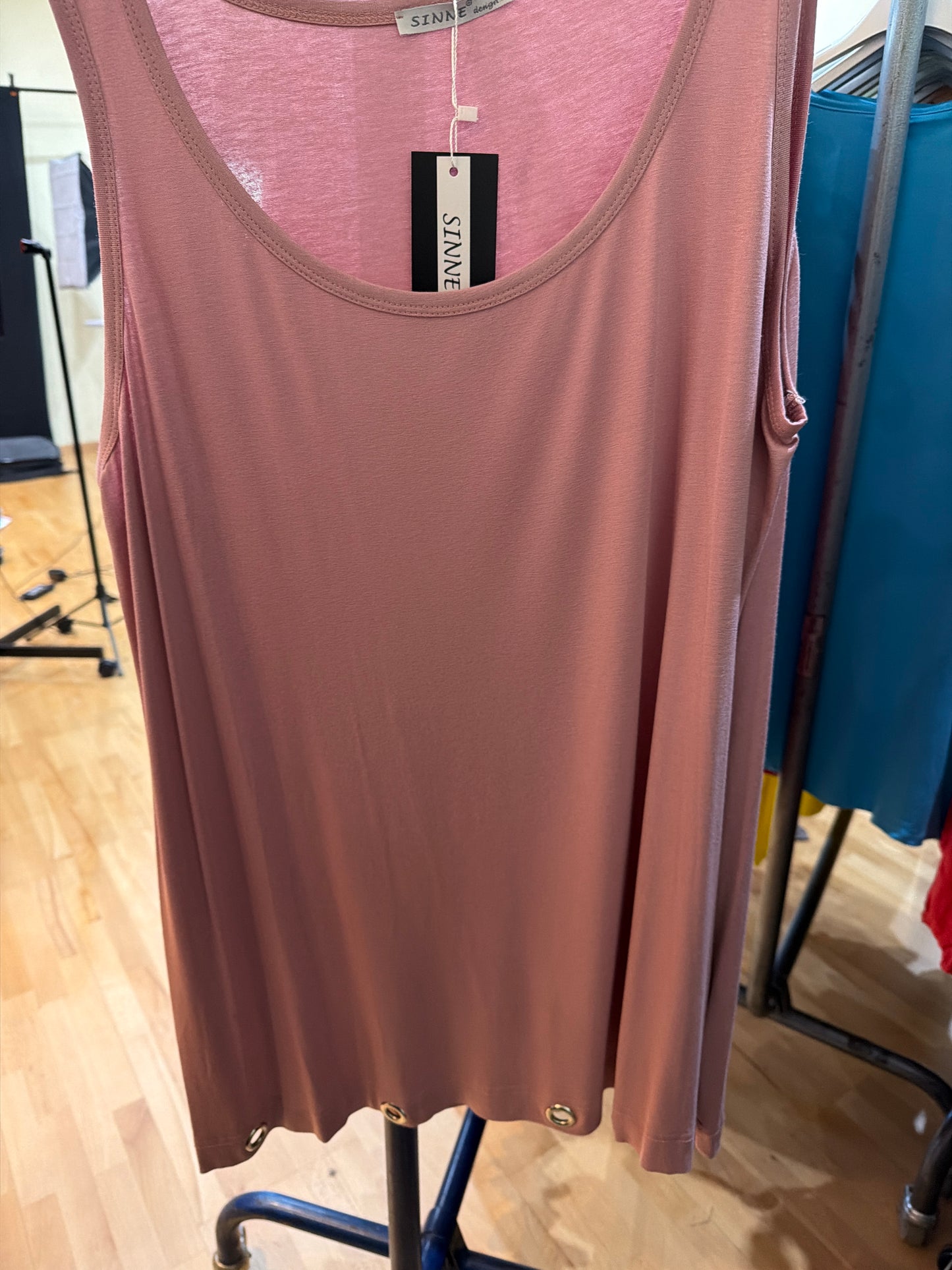 Sinne by Coom Ösen Top A-Linie Weiß Schwarz Pink Türkis