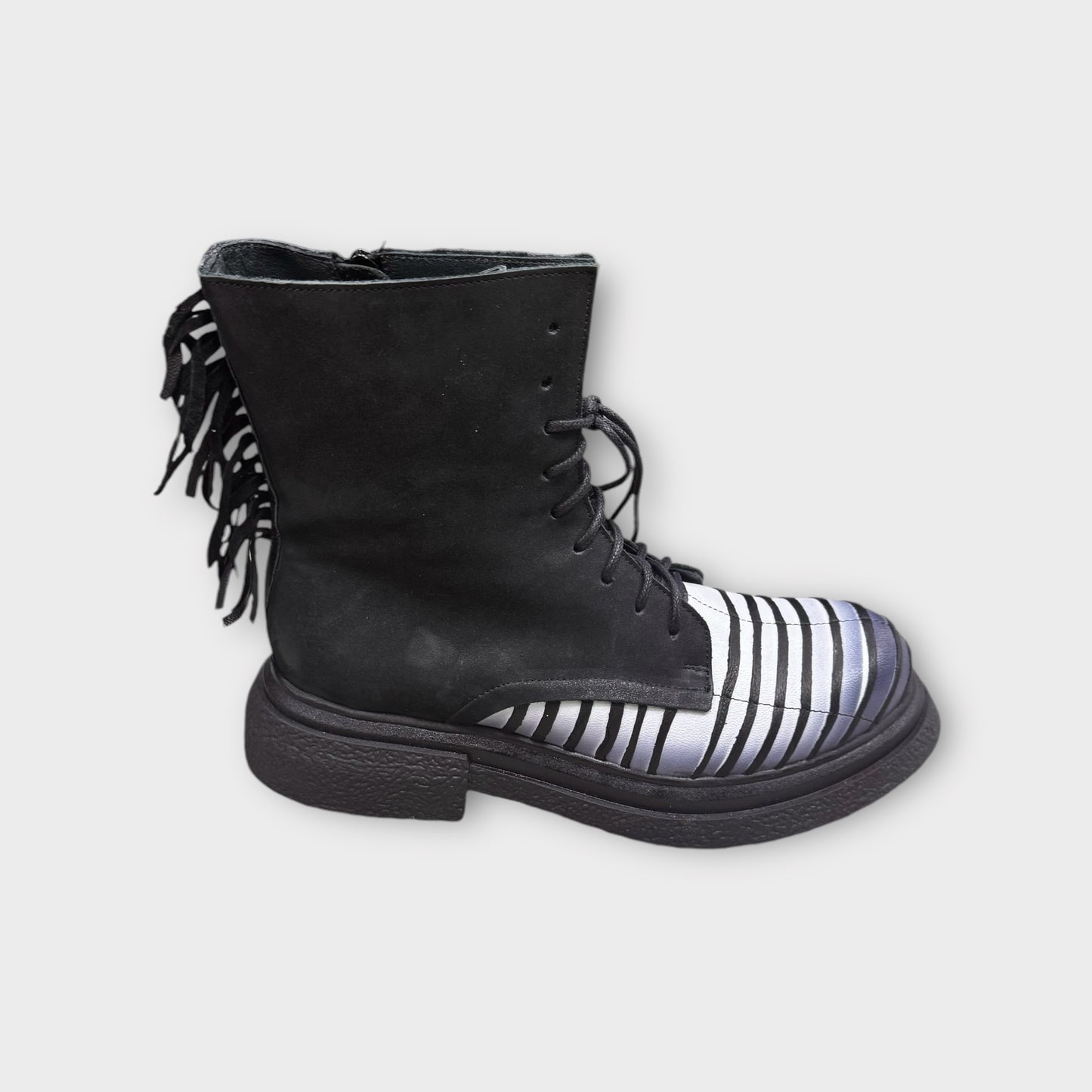 Papucei Schuhe Boot Stiefelette schwarz weiß 38 39 40 41 42 43