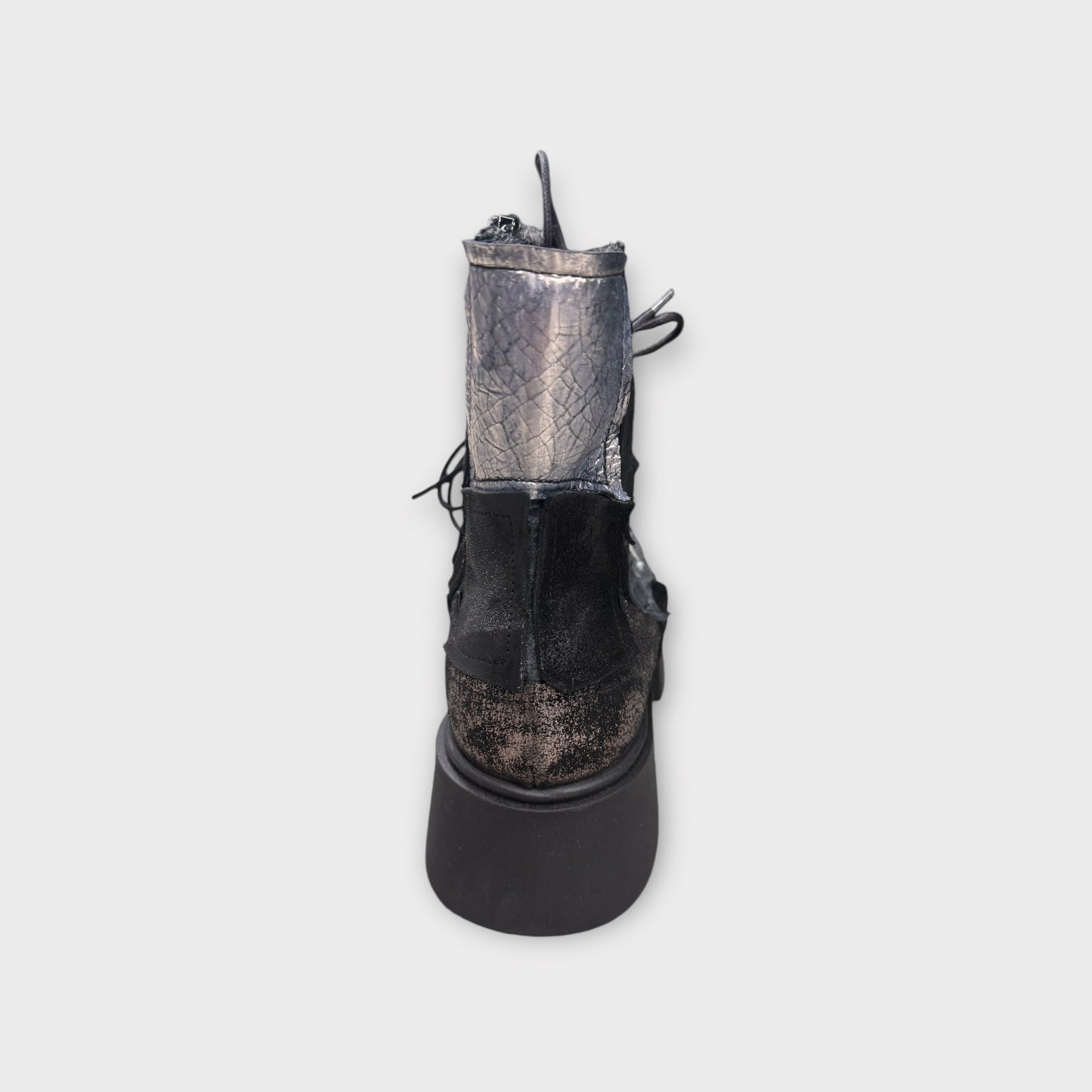 Papucei Stiefelette Boot schwarz mit silbernen Patches 39 40 41 42 43