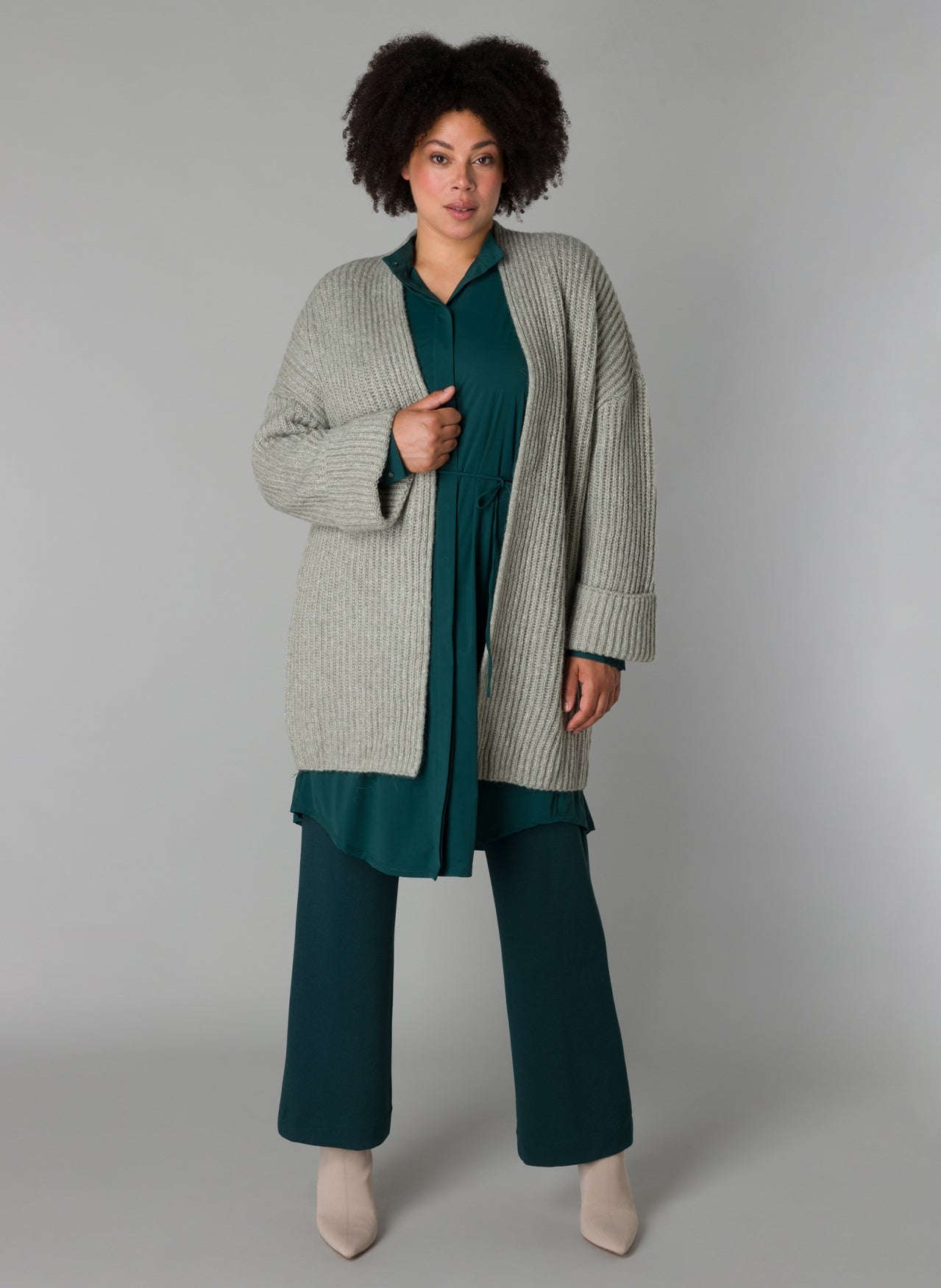 Yesta Strickjacke petrol oder lindgrün mit Bindegürtel 44 46 48 50 52 54 56 58