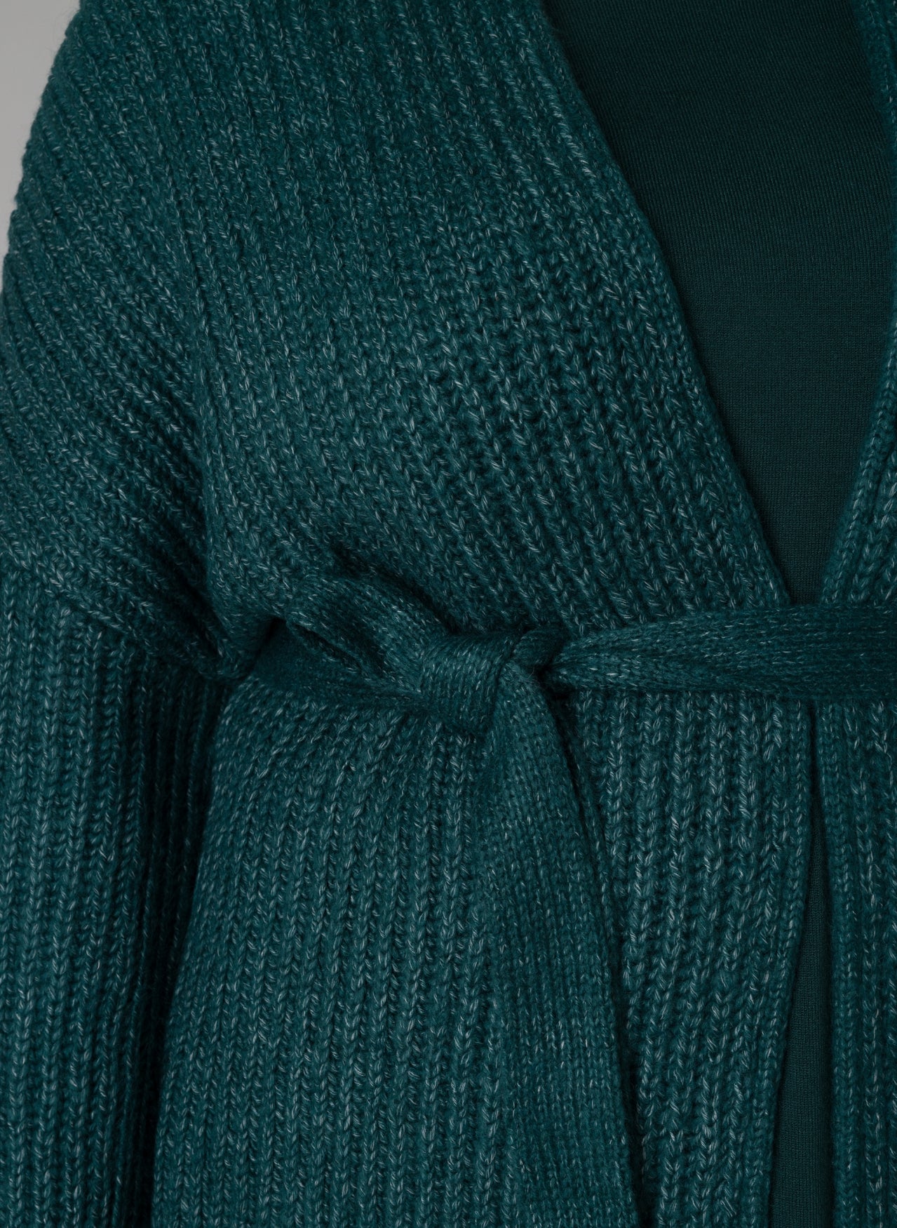 Yesta Strickjacke petrol oder lindgrün mit Bindegürtel 44 46 48 50 52 54 56 58