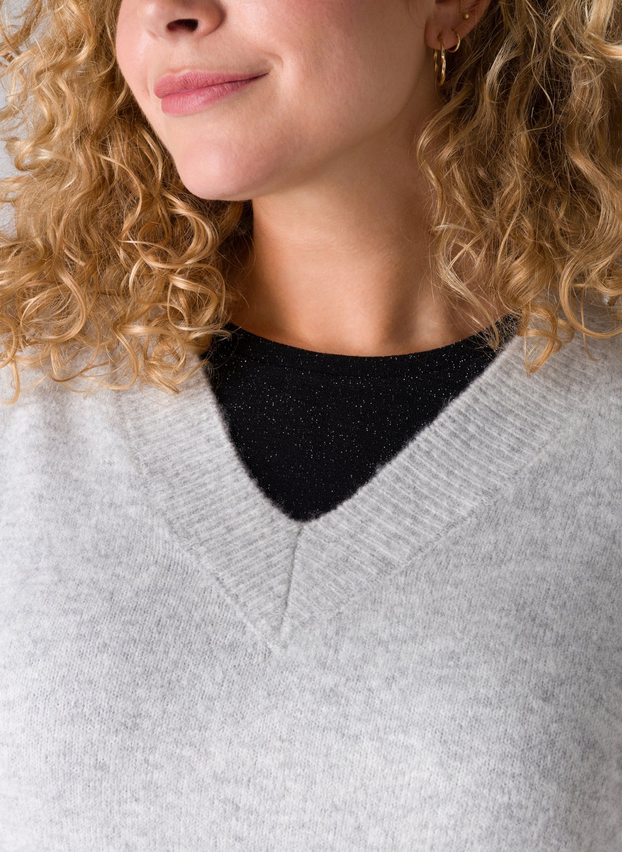 Yesta Strickpullover hellgrau V-Ausschnitt 44 46 48 50 52 54 56 58