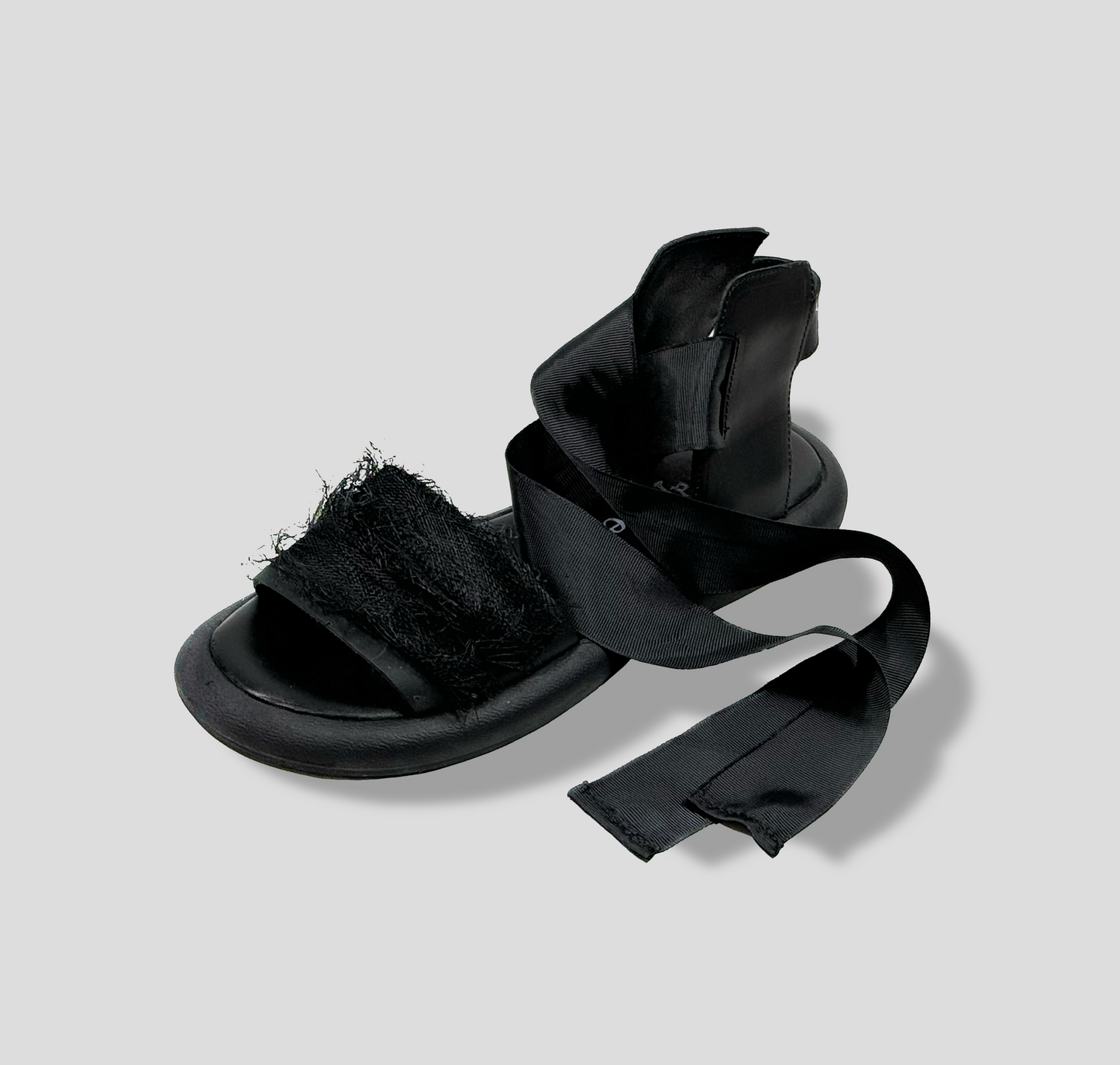 Papucei Sandalen Cruela Schwarz 38 39 40 41 42