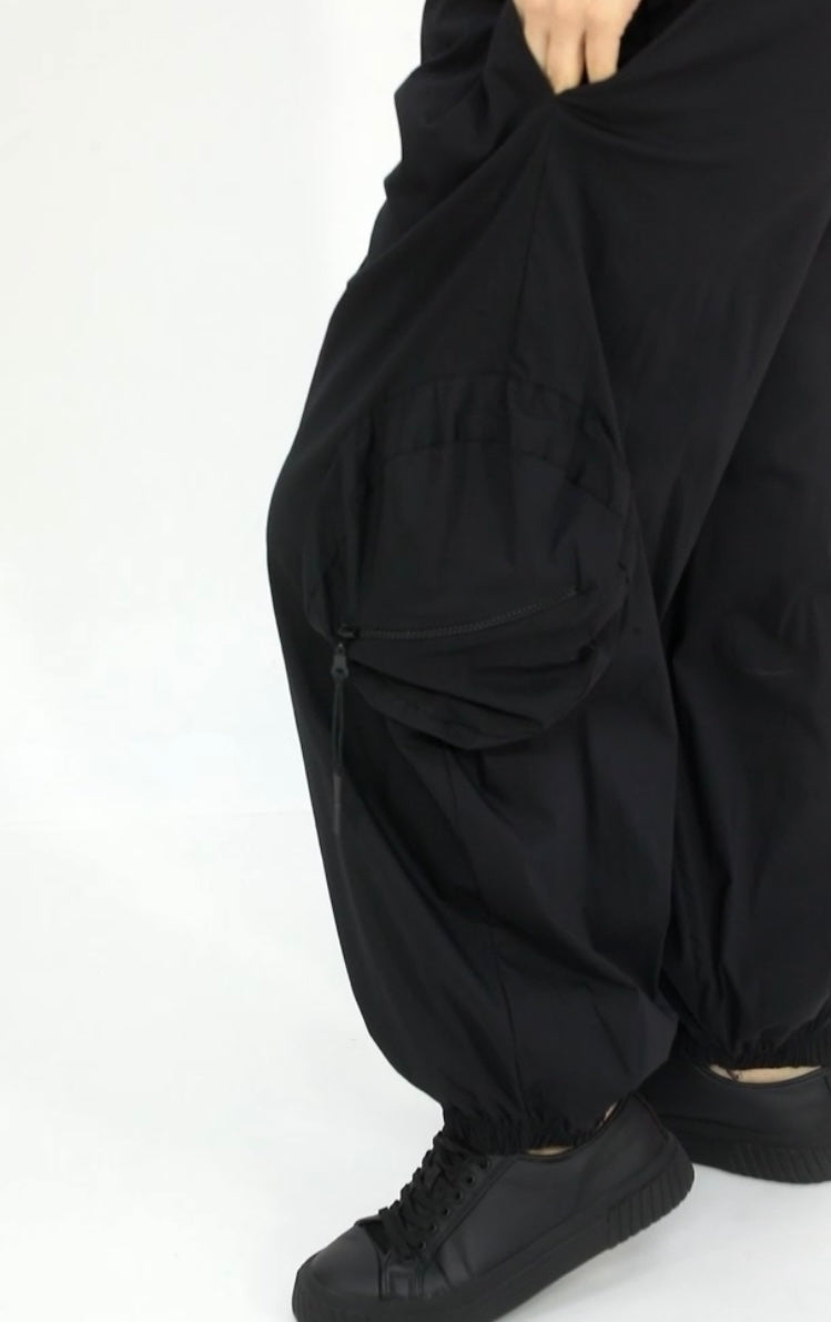 Zedd Plus Hose mit stylischen Taschen Schwarz 40 42 44 46 48 50 52