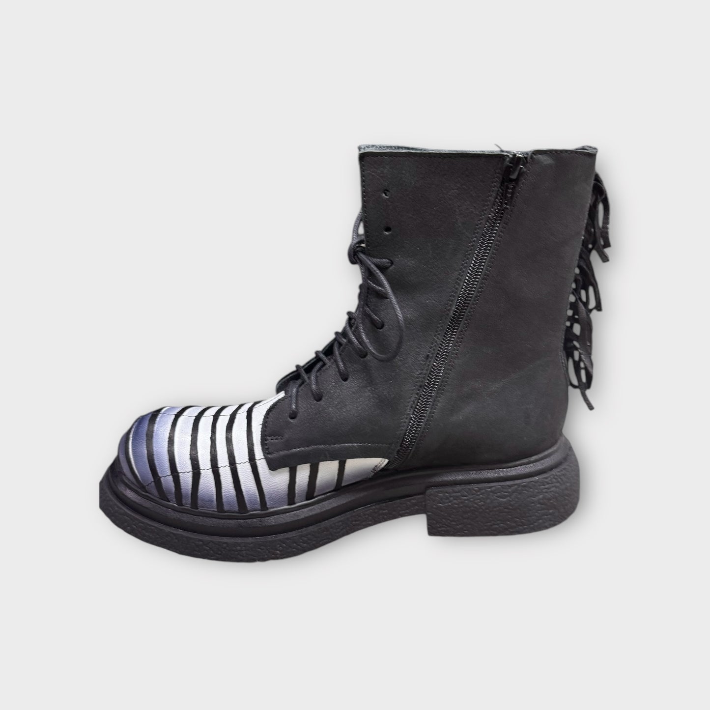 Papucei Schuhe Boot Stiefelette schwarz weiß 38 39 40 41 42 43