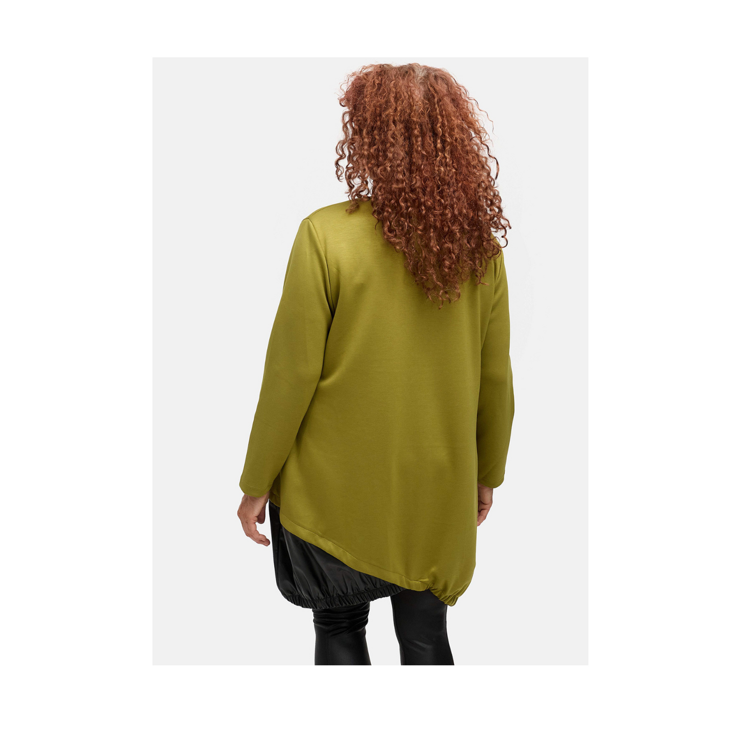 DYB Tunika Sunny Olive – ausgefallenes Design trifft Komfort 42 44 46 48 50 52 54 56