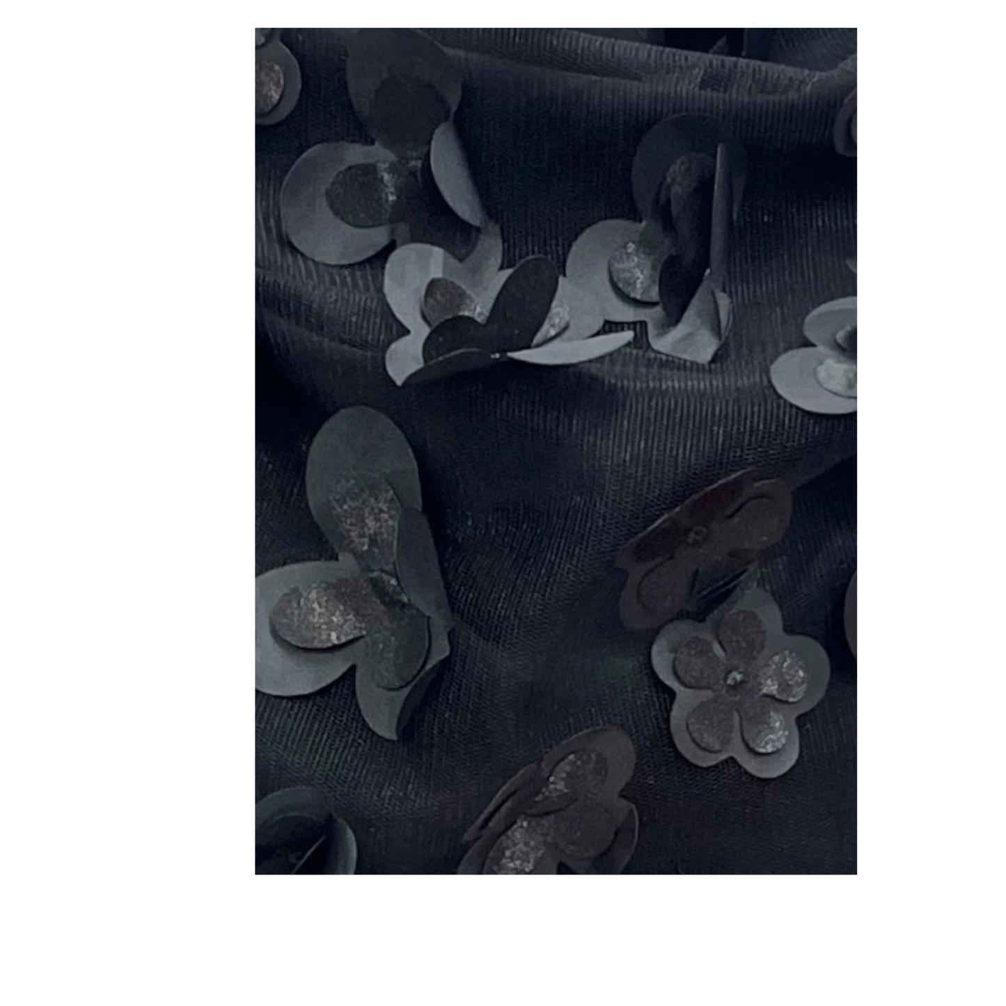 Vincenzo Allocca Avantgarde-Kleid – der Star des Abends in 3D-Optik44 46 48 50 52 54 56 58 60 62