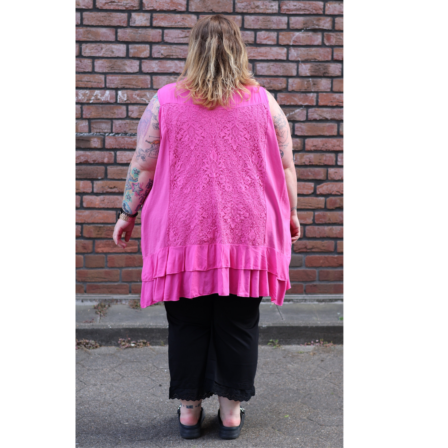 A-Linien-Weste mit Spitze & Volants – One Size diverse Farben 50 52 54 56 58 60 62