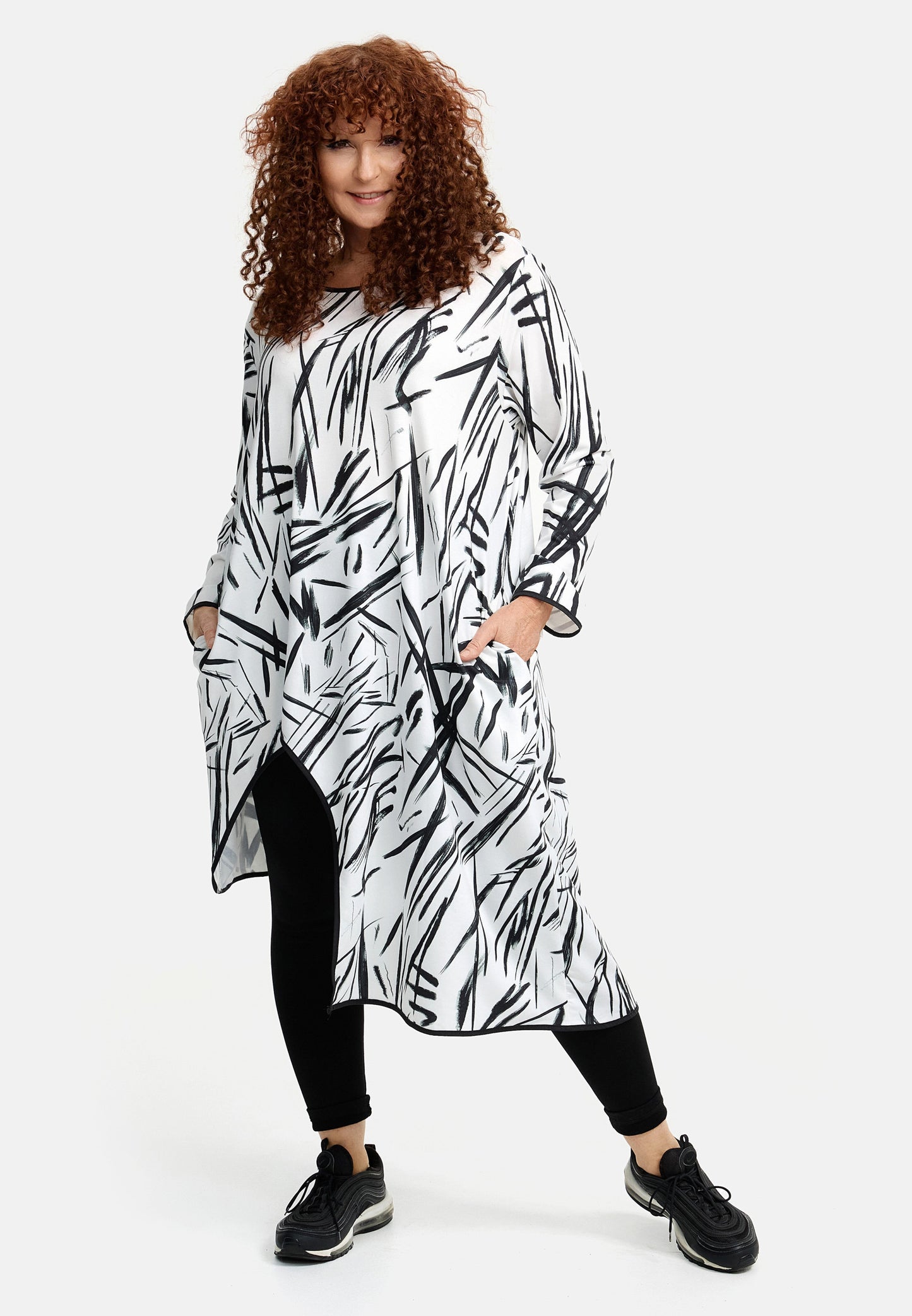 DYB Long Shirt A-Linie asymetrisch Weiß Print Schwarz 40 42 44 46 48 50 52 54 56