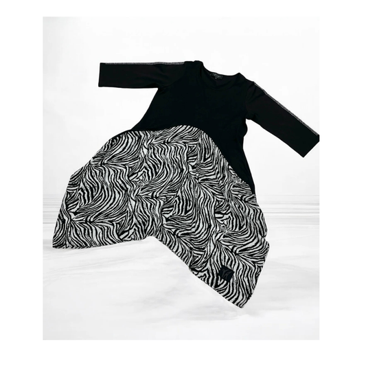 Vincenzo Allocca Long-Tunika „Zebra Flow“ – extravagant & voller Stil 40 42 44 46 48 50 52 54 56 58 60 62