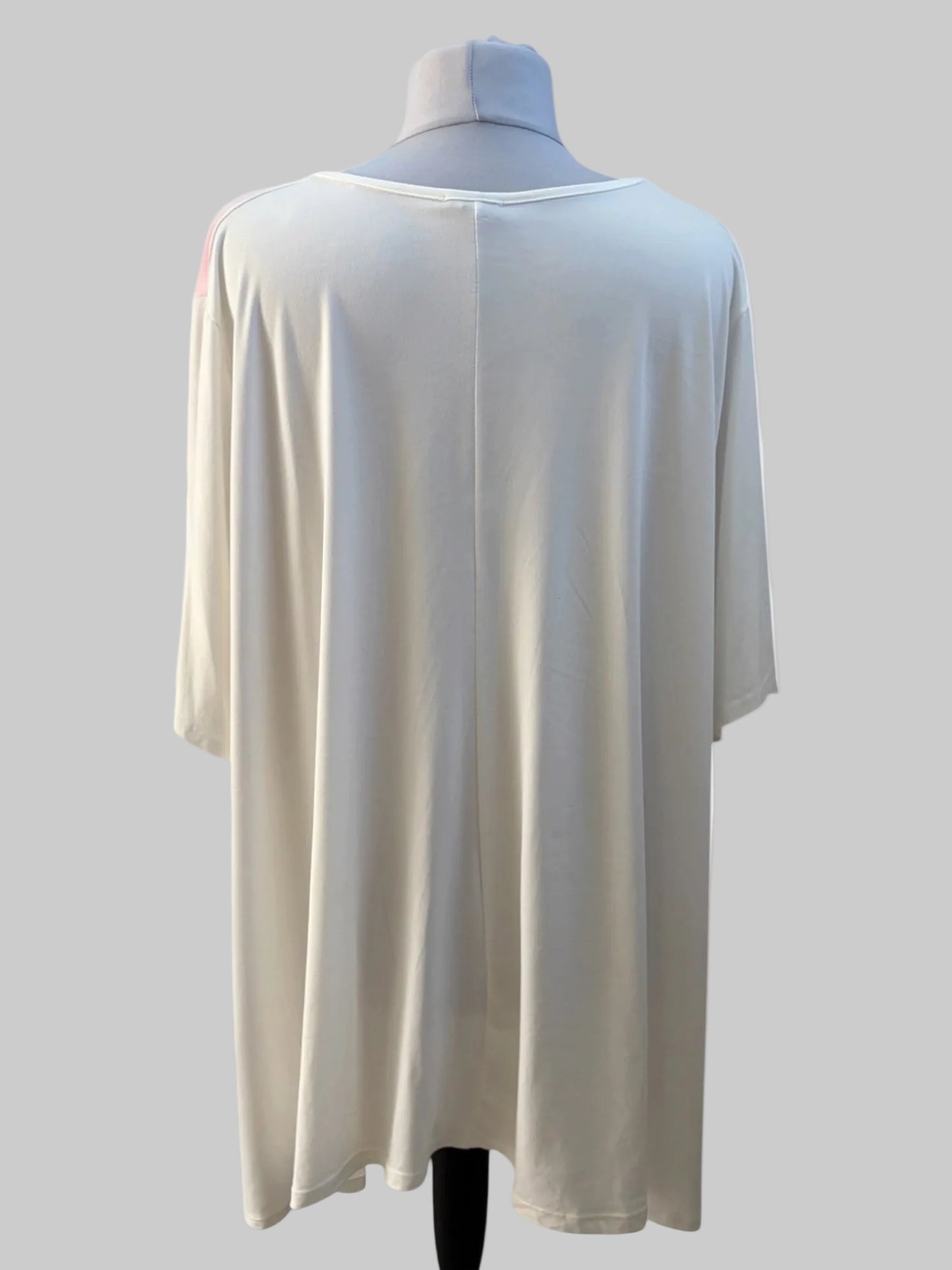 Frenzi Oversize Shirt – bunter Giraffen-Print – Große Größen 44–58