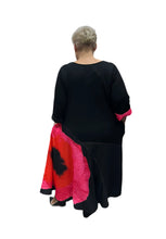 Lade das Bild in den Galerie-Viewer, Frenzi Kleid Blumenprint schwarz pink Gr 1 - 3
