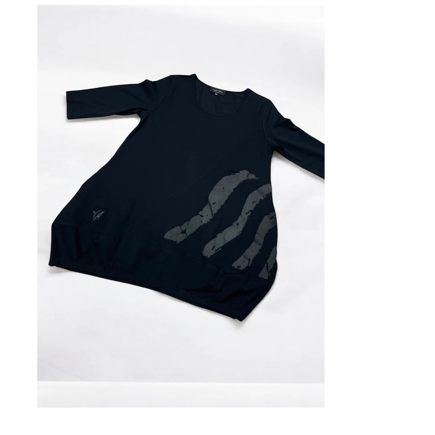 Vincenzo Allocca Tunika „Rubber Touch“ – modern, puristisch & raffiniert 40 42 44 46 48 50 52 54 56 58 60 62