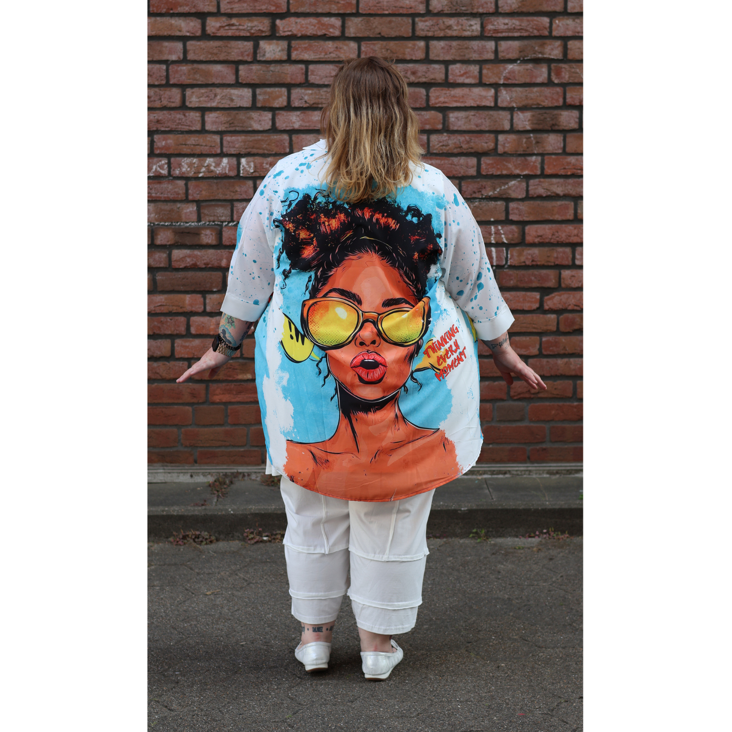 WOW-Bluse „Urban Pop Art“ – Mix Virage | Stylisch. Leicht. Besonders. 44 46 48 50 52 54 56 58 60