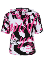 Lade das Bild in den Galerie-Viewer, Doris Streich Sweatshirtjacke schwarz weiß mit Wordprint in pink Gr 46-56
