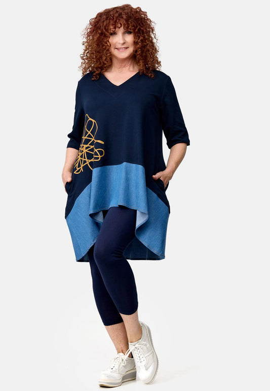 DYB Tunika Navyblau mit Jeans 46 48 50 52 54 56