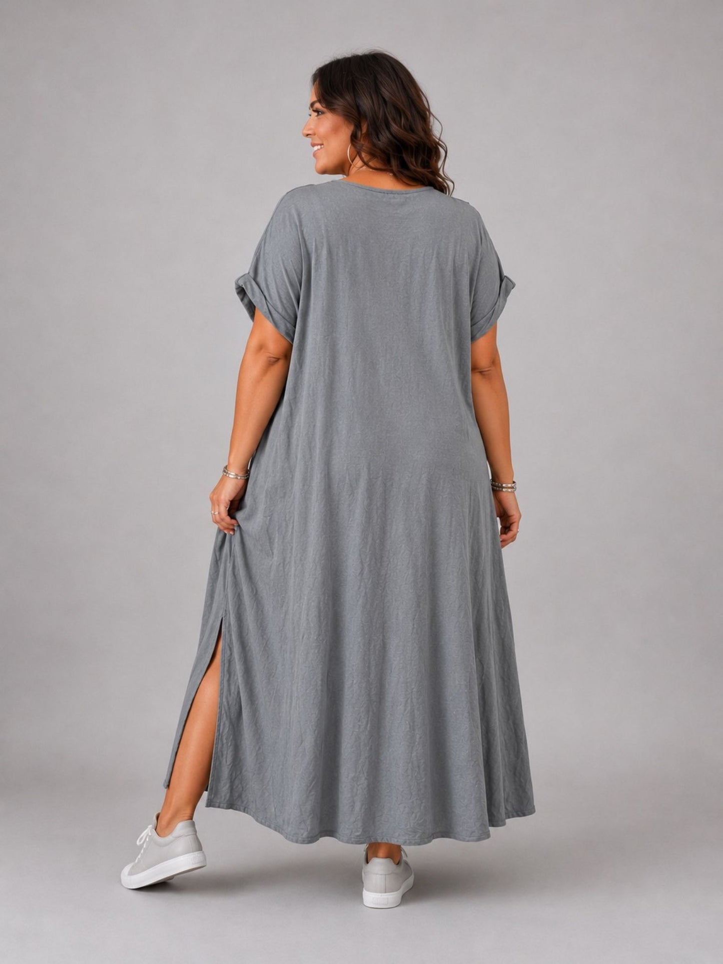 Frenzi Maxi-Kleid Dalmatiner-Print V-Ausschnitt – Hellgrau, Dunkelgrau & Schwarz, Einheitsgröße 48–56