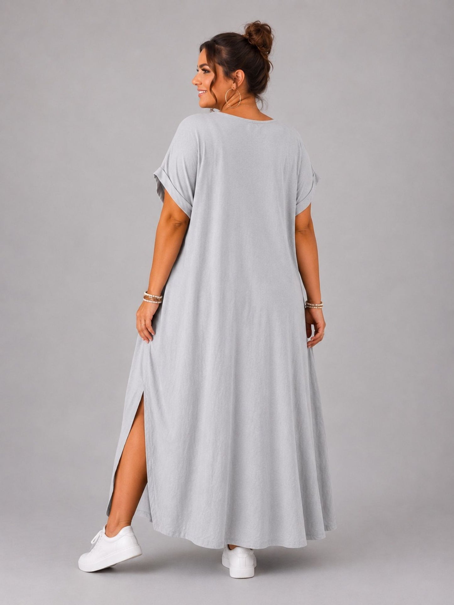 Frenzi Maxi-Kleid Dalmatiner-Print V-Ausschnitt – Hellgrau, Dunkelgrau & Schwarz, Einheitsgröße 48–56