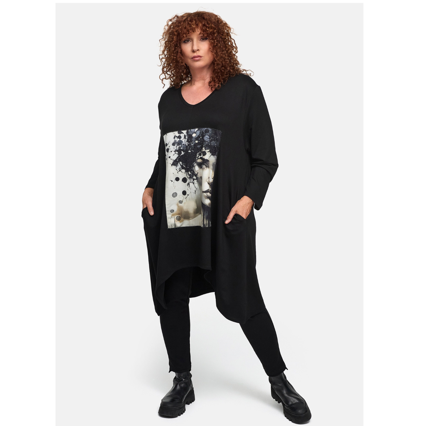 Frenzi4u Longtunika Art Soul Schwarz Print große Größen – Nickis XXL Fashion