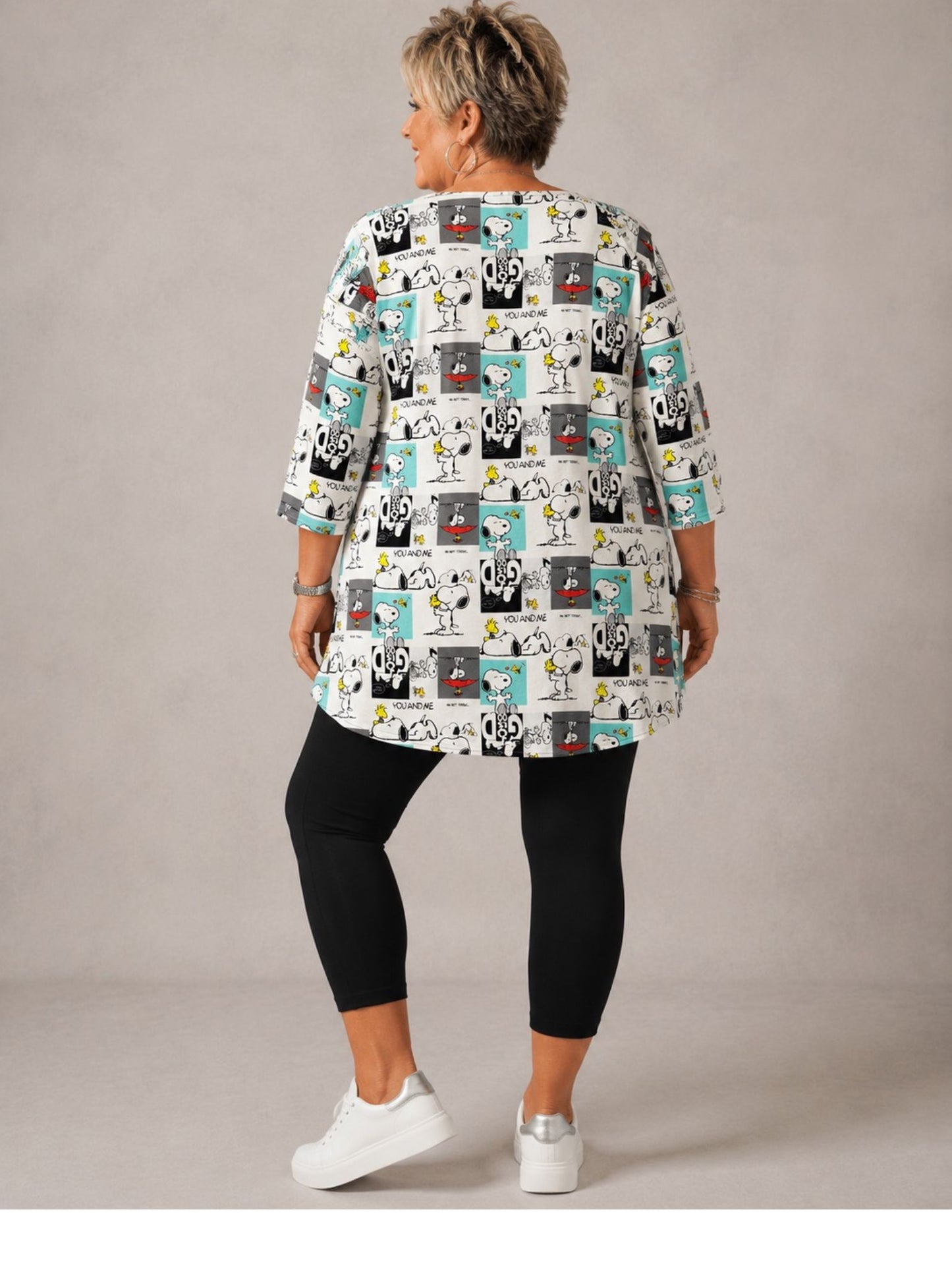 Naveed Shirt-Tunika A-Linie – Comic-Hund-Print in Schwarz, Türkis & Grau – Große Größen 44–54