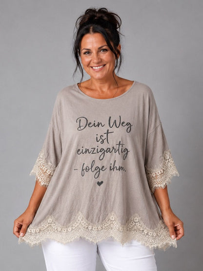Shirt Spitze Straß-Schriftzug „Dein Weg ist einzigartig" – Mint, Schwarz, Weiß, Rosa, Pink, Koralle, Gelb, Beige, Hellblau – Einheitsgröße 44–52