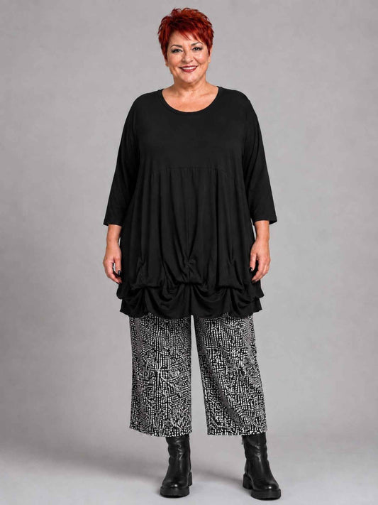 AKH Fashion Tunika Viskose mit Ballonsaum Oversize – Schwarz, Einheitsgröße 44–54