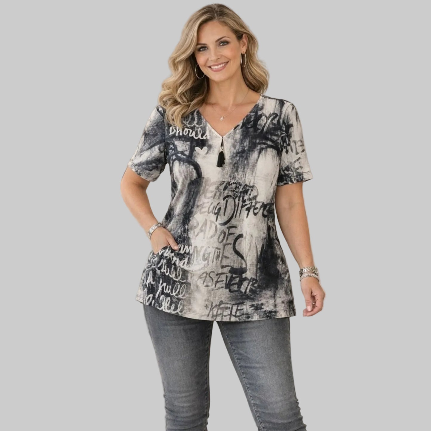 Chalou Shirt V-Ausschnitt Print Schwarz Creme