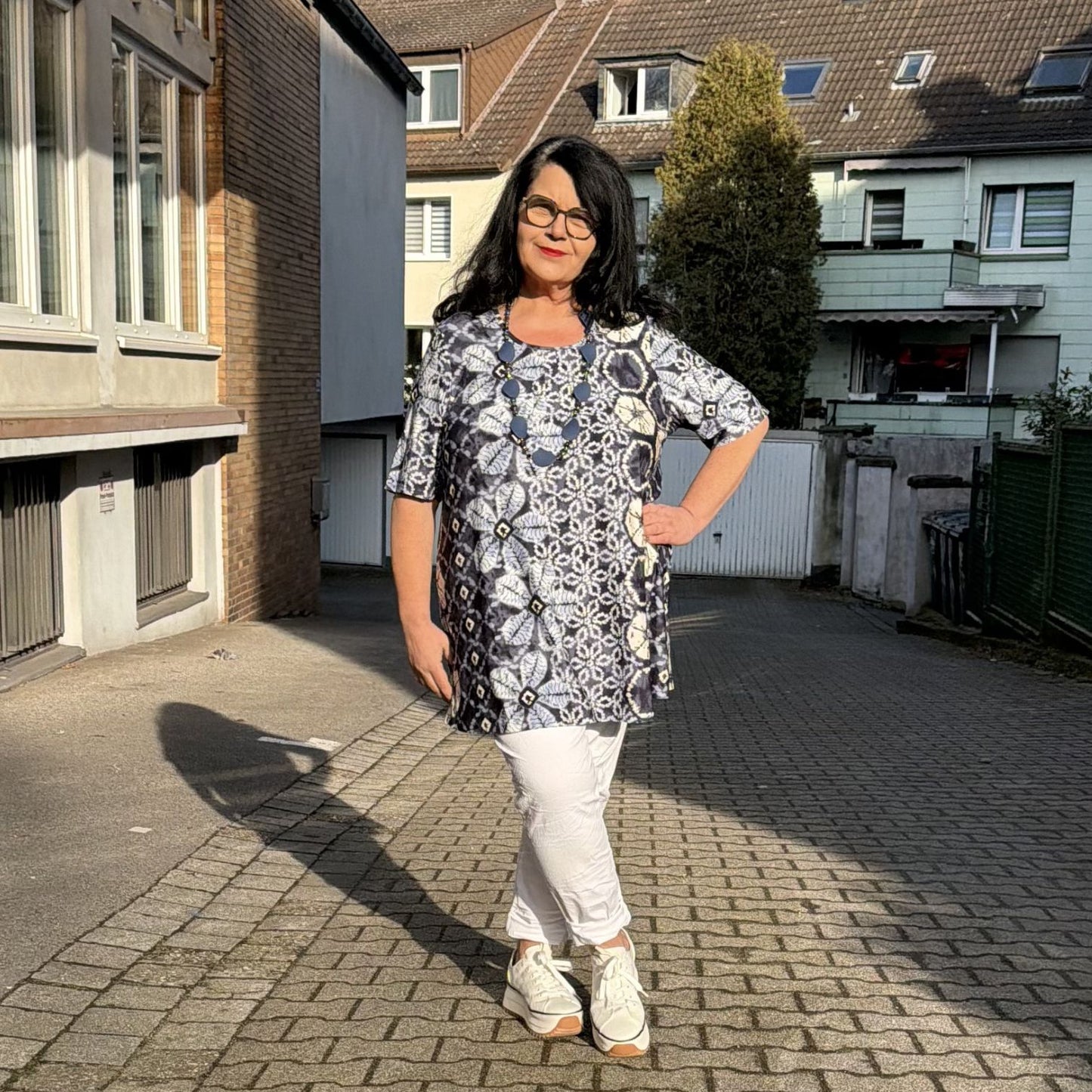 Chalou Tunika A-Form Blau-Weiß gemustert