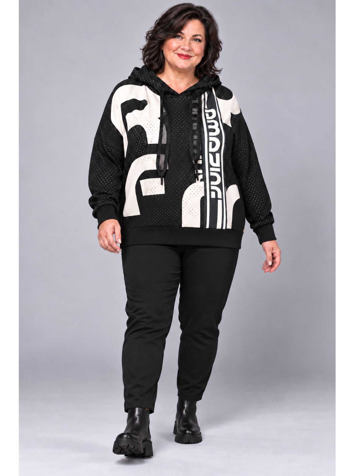 Doris Streich Kapuzenpullover Punktmuster Oversize – Schwarz/Ecru Gr. 44–56
