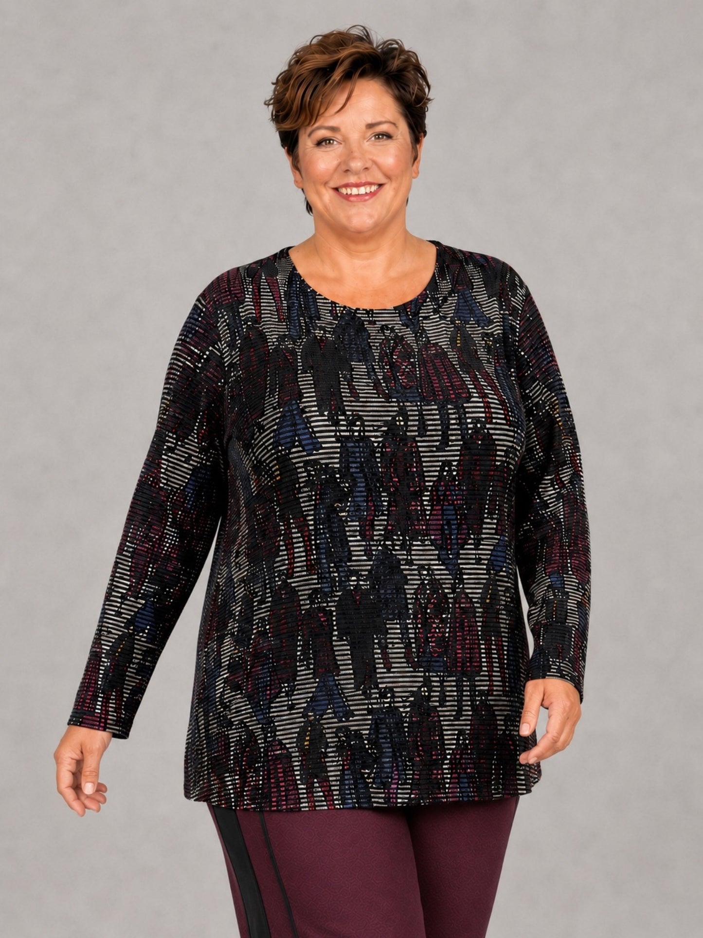 Doris Streich Pullover Rippstruktur mit Mode-Motiv – Beere/Bunt Gr. 44–56