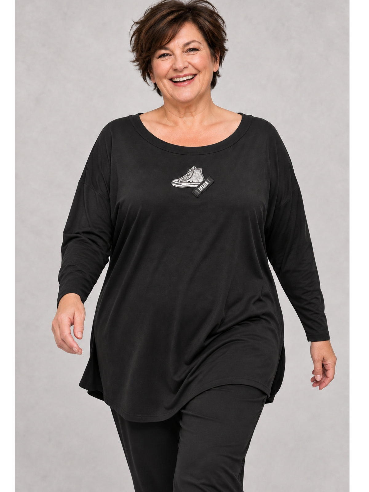 Doris Streich Langarmshirt Viskose mit Glitzer-Sneaker – Schwarz Gr. 44–56