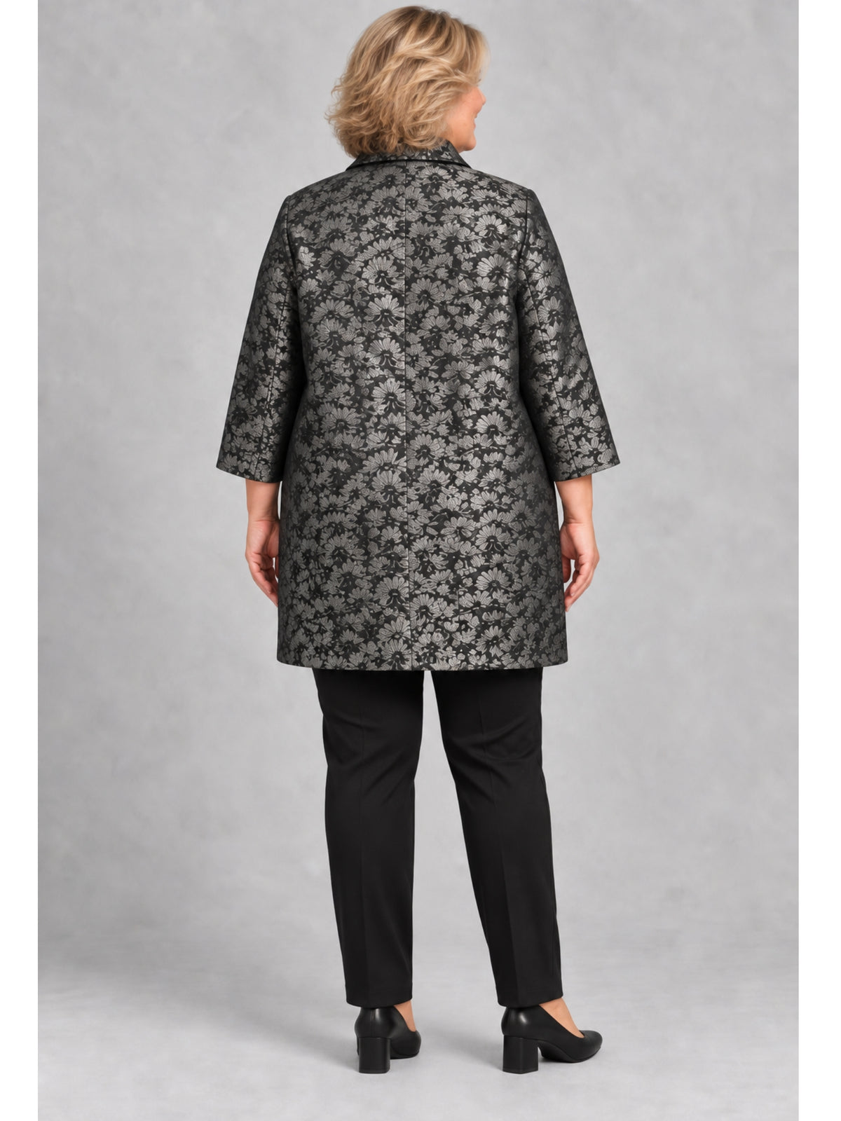 Schwarze Jacke mit silbernen Blüten im geraden Schnitt, Rückansicht