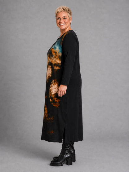 Frenzi Kleid Batikdruck Oversize – Einheitsgröße 44–58, Schwarz/Braun