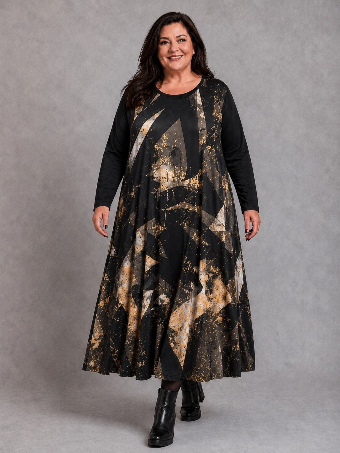 Frenzi Kleid Mosaikdruck Oversize – Einheitsgröße 44–58, Schwarz/Taupe