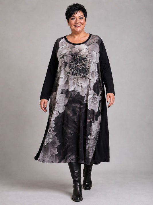 Frenzi Kleid Blütendruck Oversize – Einheitsgröße 44–58, Schwarz/Weiß