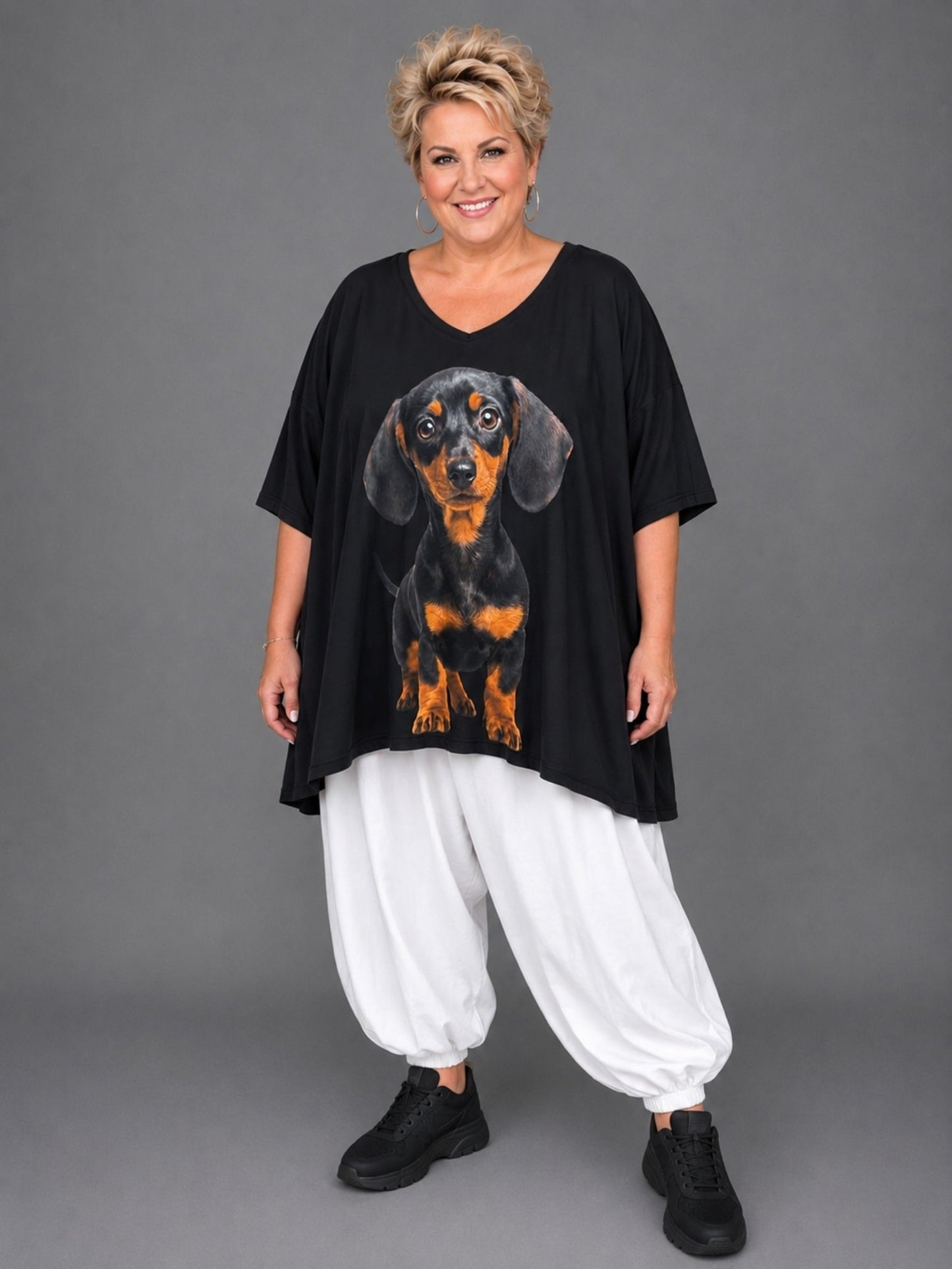 Frenzi Oversize Shirt mit Dackel-Print – große Größen 44–58 – Einheitsgröße