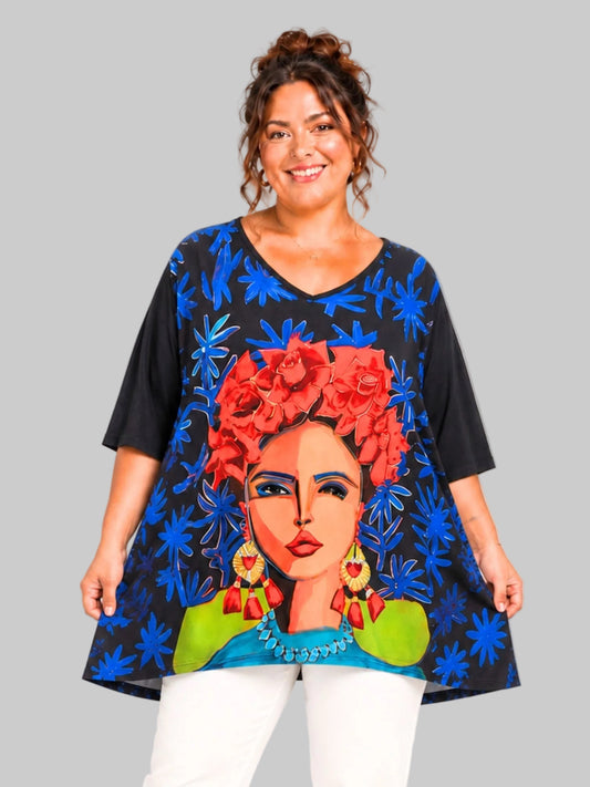 Frenzi Oversize Shirt – Frauenmotiv Print – Große Größen 44–58