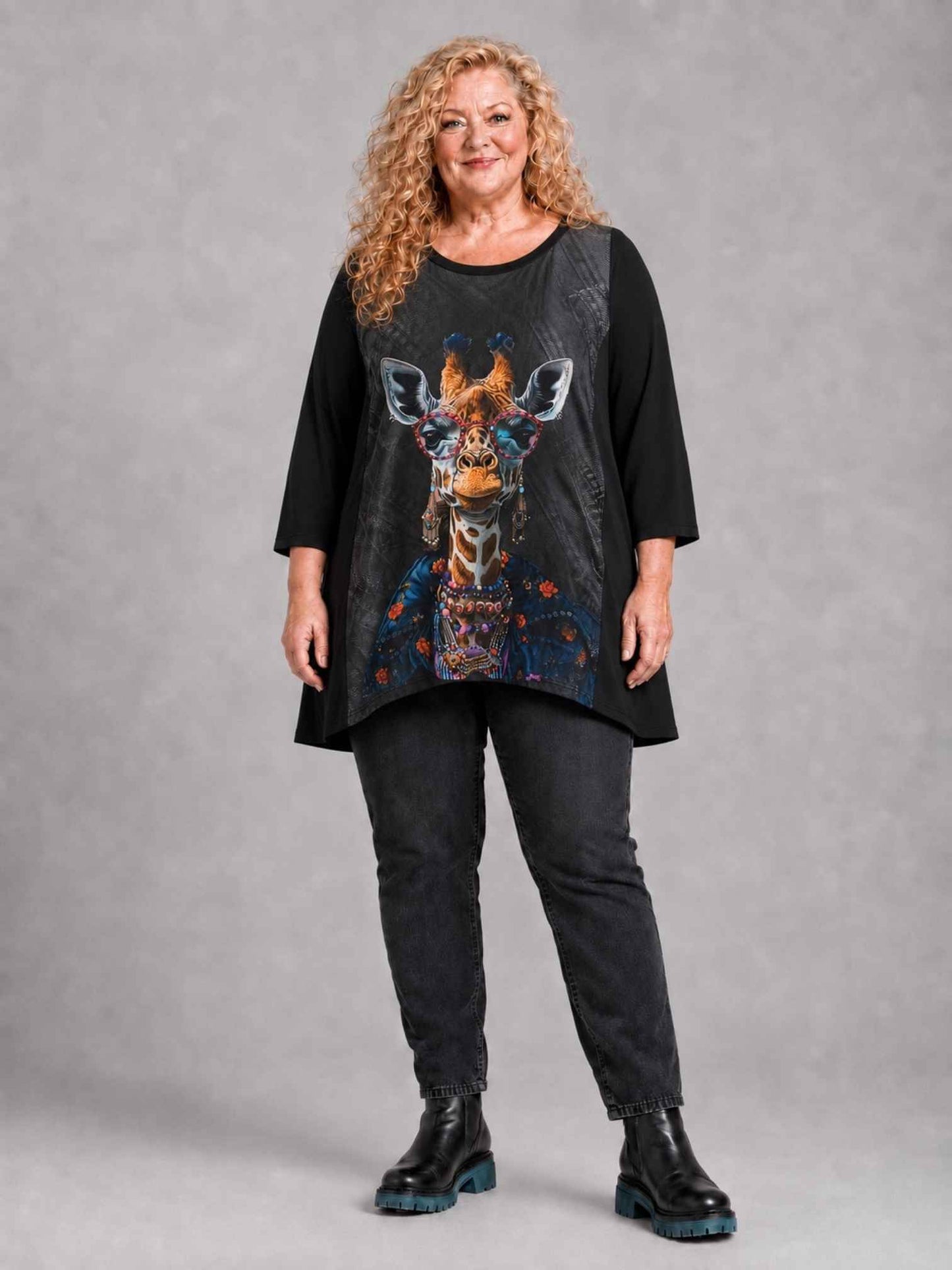 Frenzi Shirt Giraffen-Druck mit Sonnenbrille Oversize – Einheitsgröße 44–56, Schwarz/Bunt