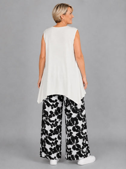 Frenzi Top mit Strassnieten – ärmellos, asymmetrischer Saum – in 5 Farben – Einheitsgröße 46–56