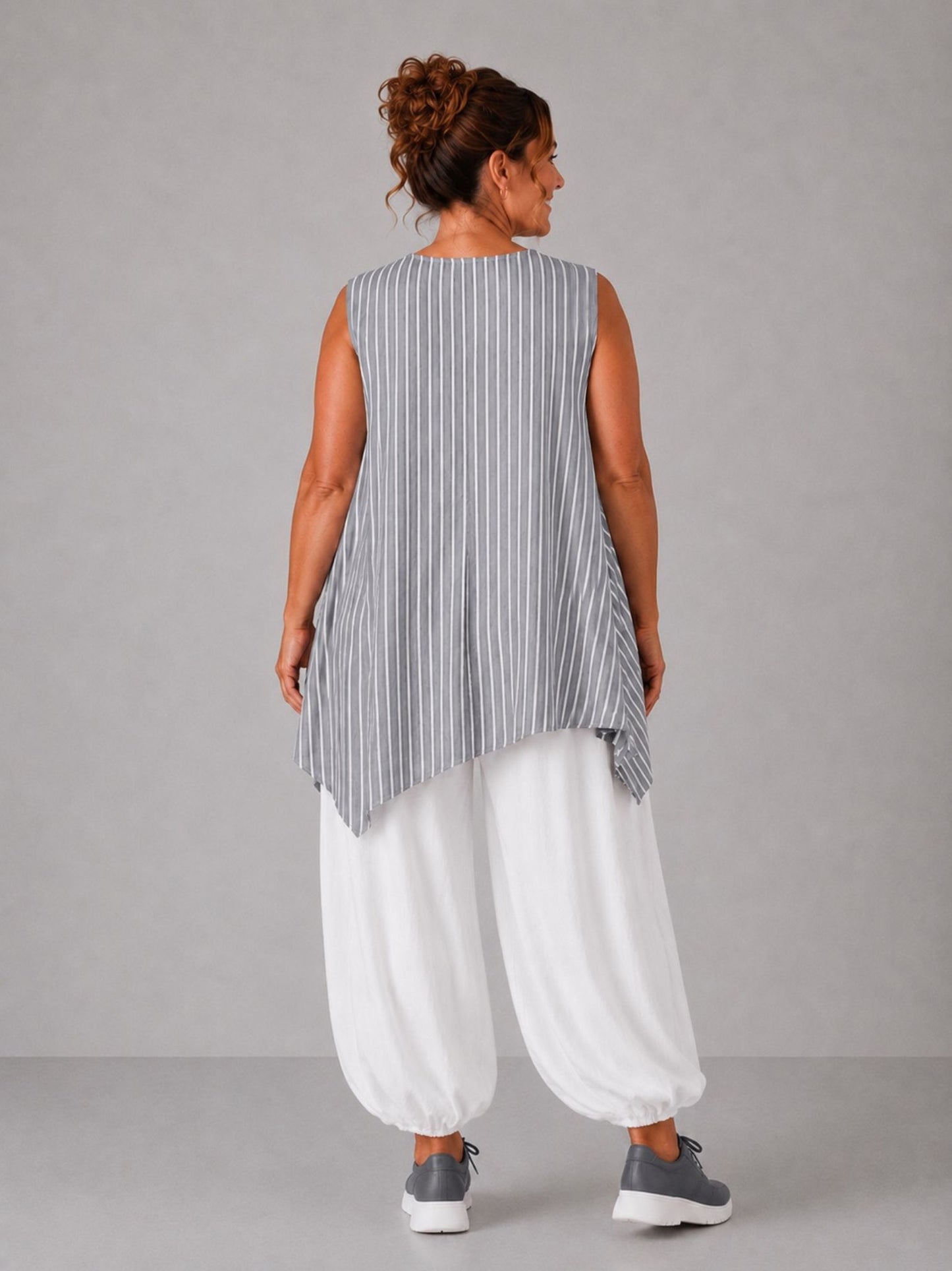 Frenzi Top Viskose Streifen-Lagenlook ärmellos – Schwarz/Weiß, Weiß/Schwarz & Graublau/Weiß, Einheitsgröße 46–52