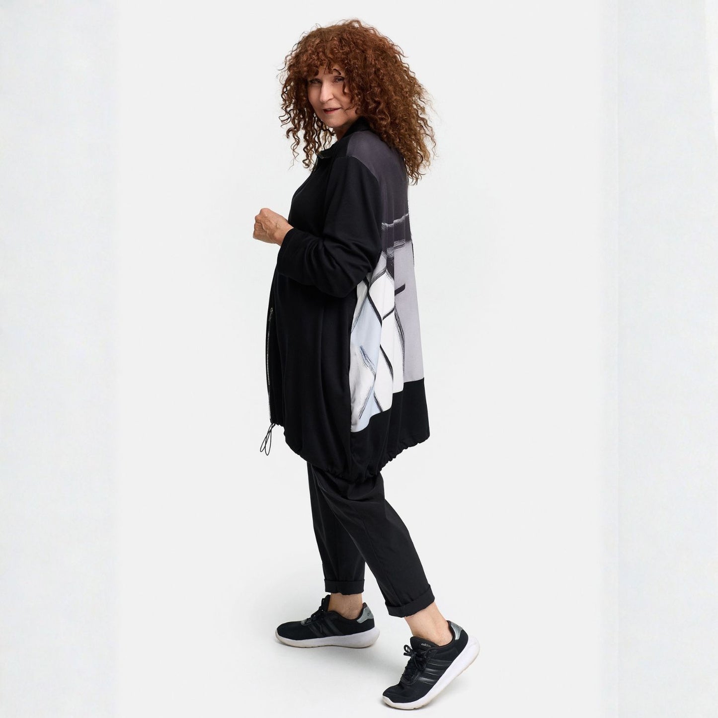 Frenzi4u Oversize Jacke mit Reißverschluss, Strass Kunstmotiv Rücken Schwarz / Weiß)