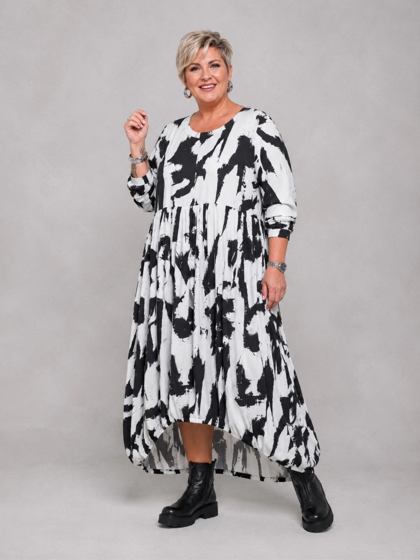 Funky Diva Kleid Ballonform Pinselstrich-Druck – Weiß, Einheitsgröße 46–56