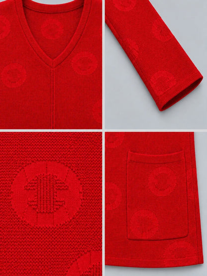 H-Muster im Strick des roten Pullovers, Detailansicht