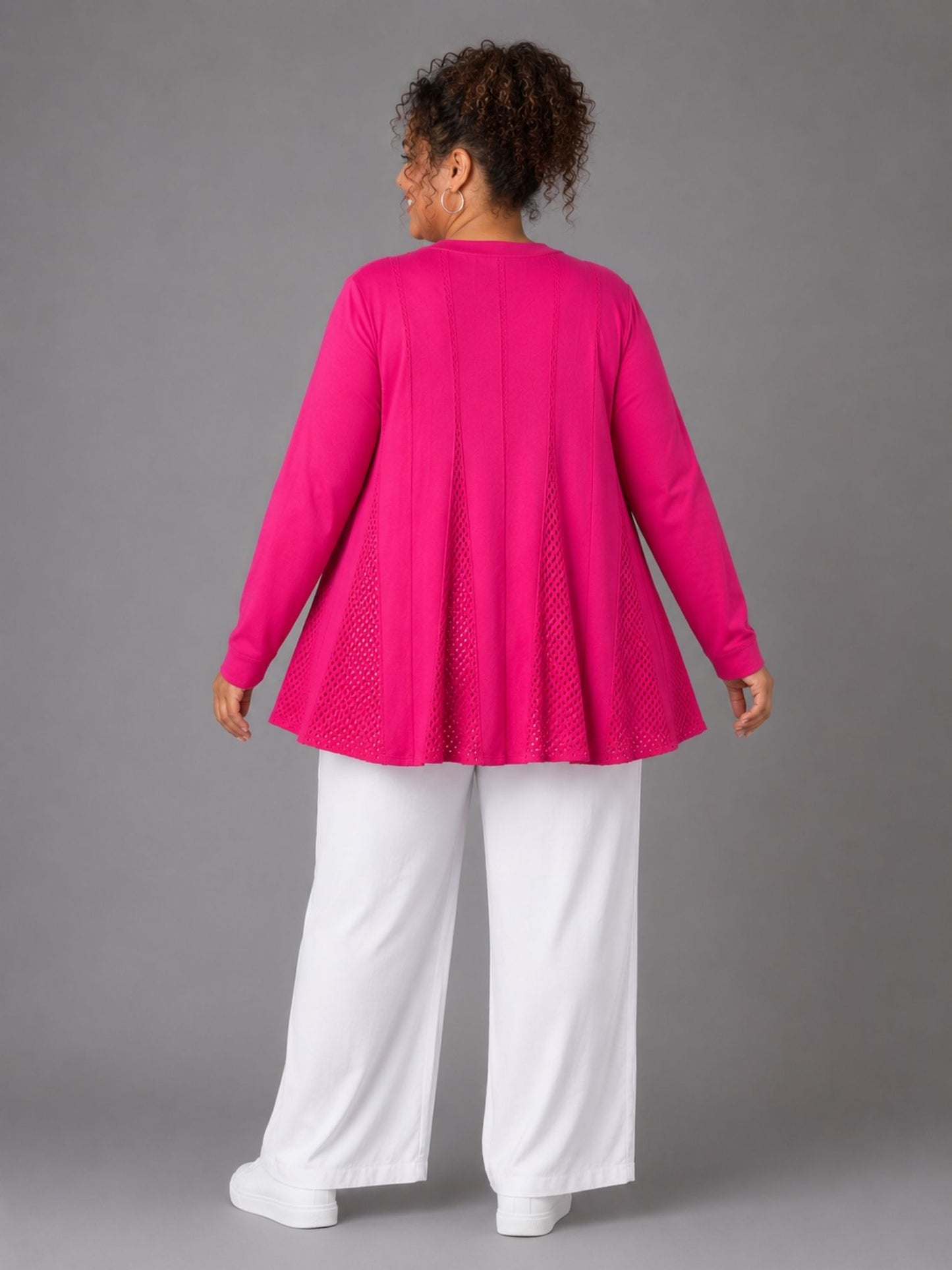 Heimod Strickjacke mit Ajour-Saum – Sand, Pink, Rot, Weiß – Große Größen 44–60