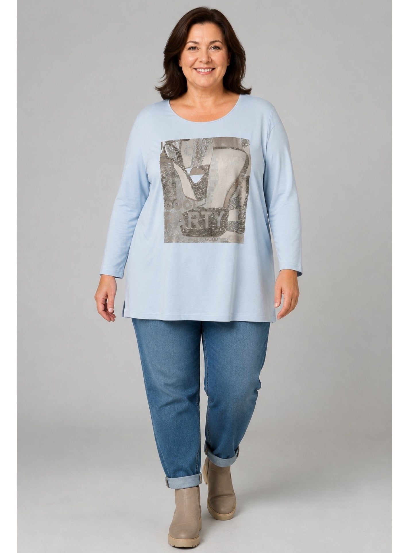 Lea H Curve Shirt Modal-Mix mit Straß-Motiv A-Linie – Hellblau Gr. 44–54