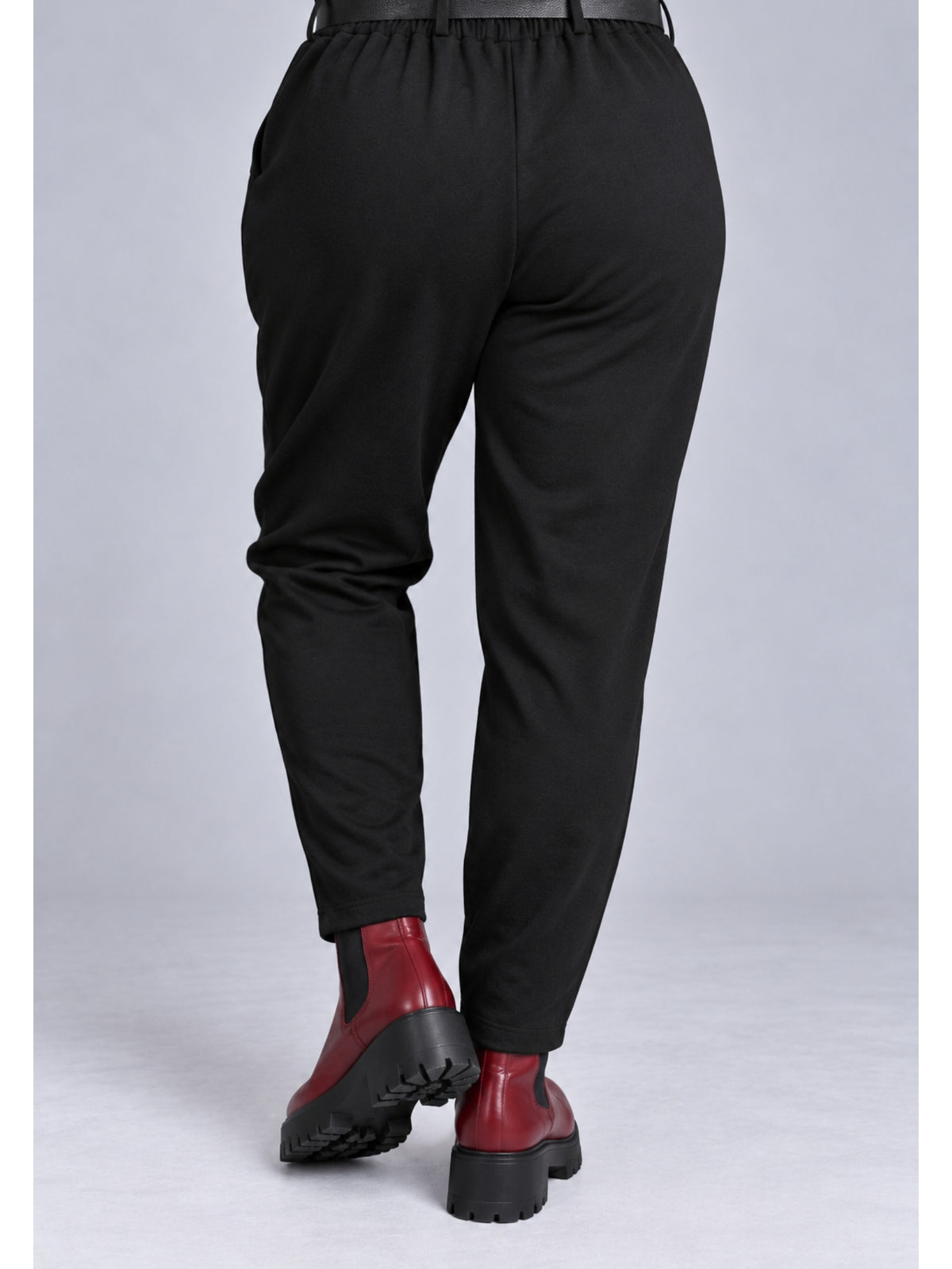 Lea H Curve Hose Twill angeraut mit Gummizug und Gürtel – Sand, Schokobraun, Schwarz Gr. 44–54