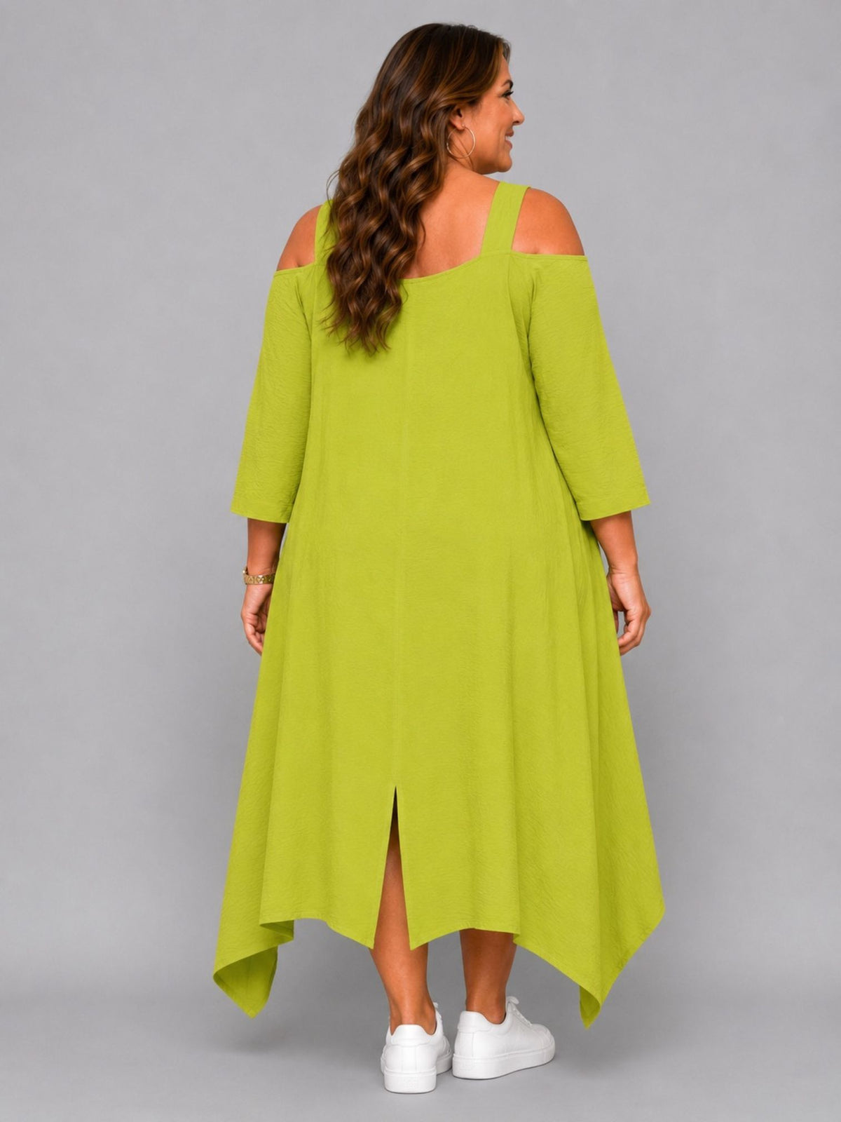Momente Kleid Cut-Outs 3/4-Arm Zipfelsaum – Schwarz, Weiß, Grün, Kiwi & Pink Gr. 1–2 (EU 42–58)
