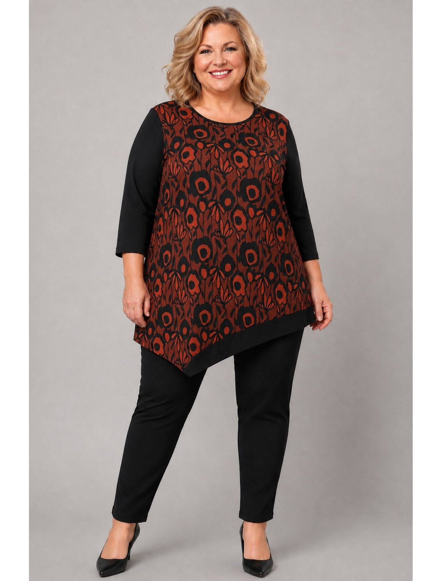 Pont Neuf Shirt Blumendruck Zipfelsaum 3/4-Arm – Terracotta/Schwarz Gr. L–4XL (46–58)