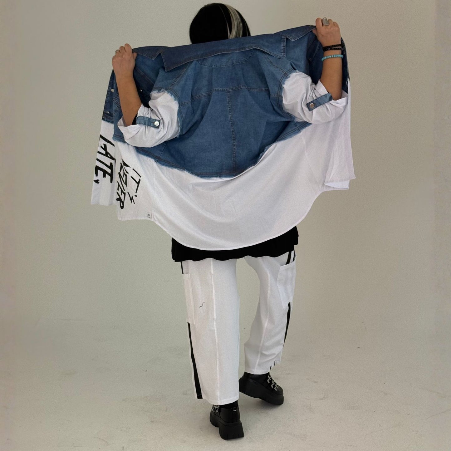 Sinne Blusenjacke mit Jeans-Optik Print Weiß Blau