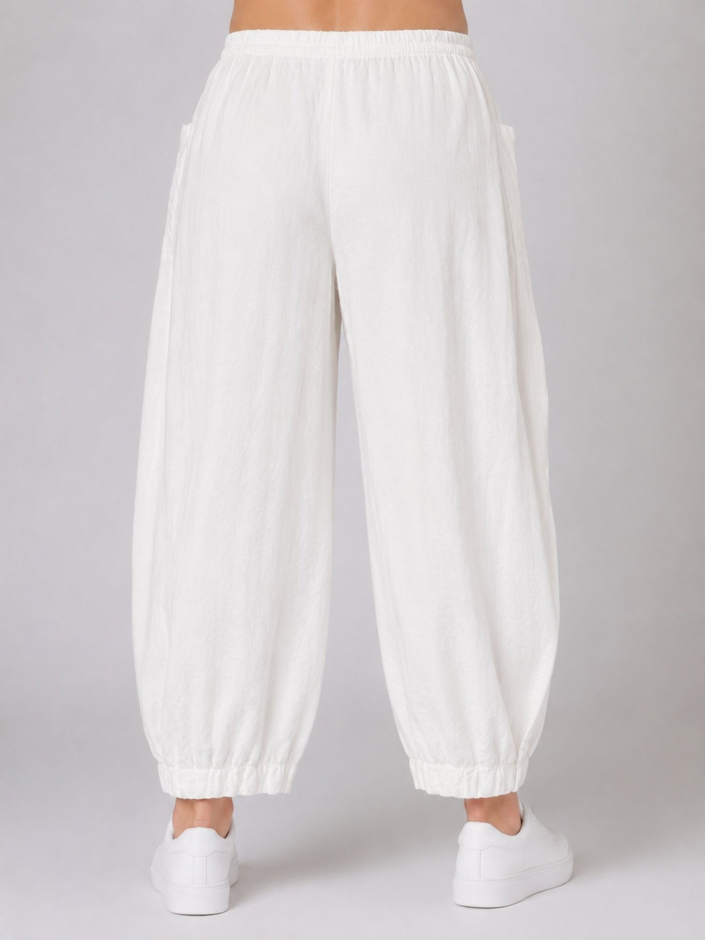 Sinne by Coom Ballonhose Weiß – 100 % Tencel, federleicht – Große Größen 40–54